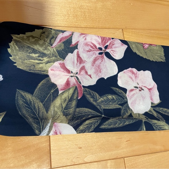 NWT Le Château Navy and floral shirt/tunic dress - Picture 3 of 8